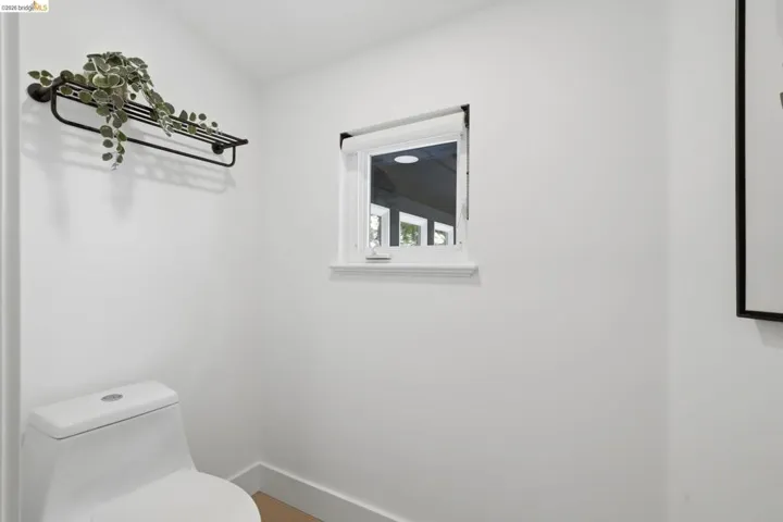 White interior walls and a window with white trim