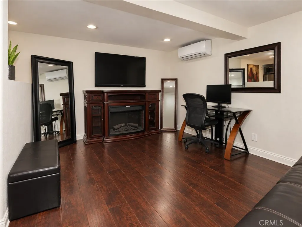 Basement Living Room/Studio