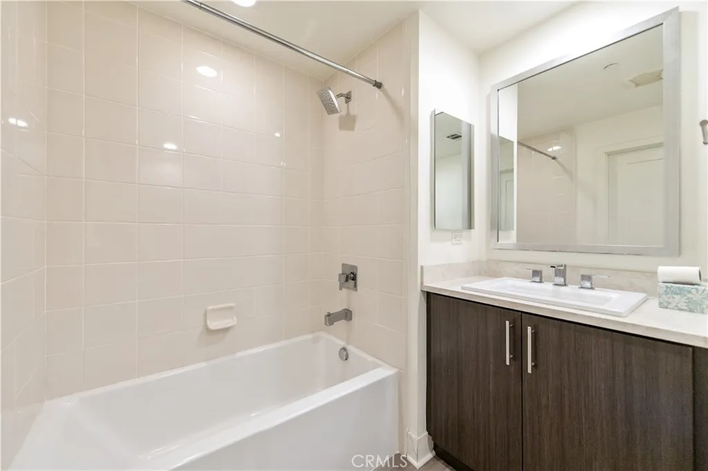 120 Rockefeller, Irvine, California 92612 — photo 5
