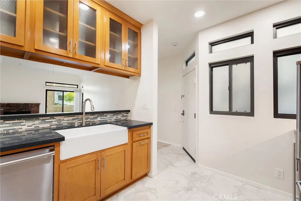 5031 Dorado 112, Huntington Beach, California 92649 — photo 4
