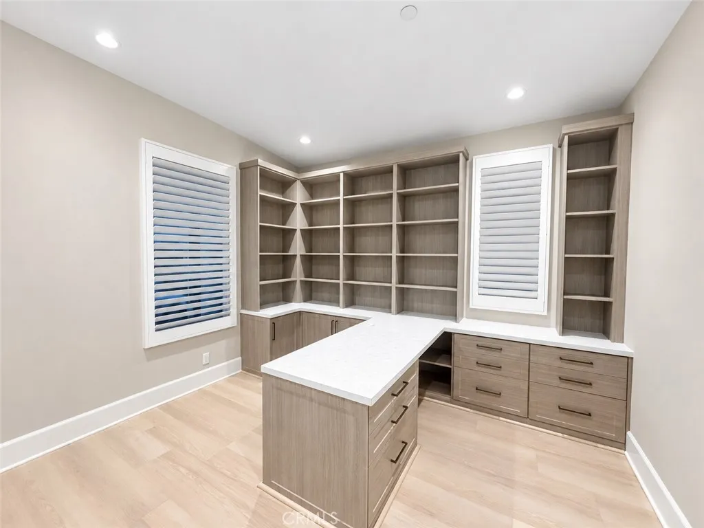 130 Donati, Irvine, California 92602 — photo 4