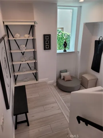 Downstairs landing area