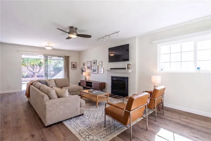 1546 W 186th Street, Gardena, California 90248 — photo 4