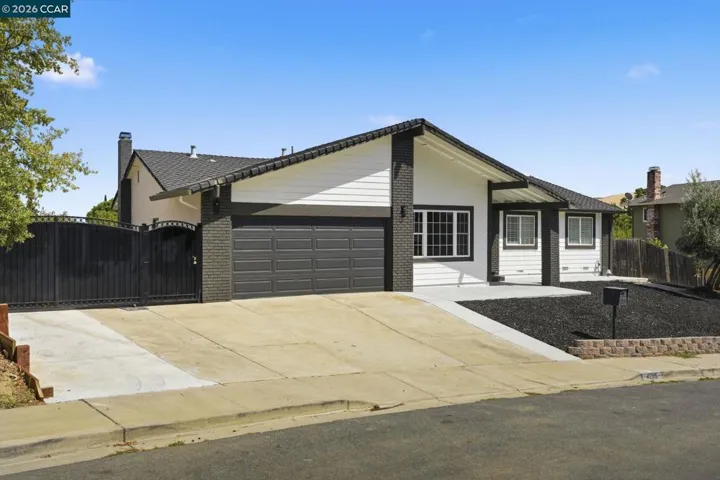 4295 Suzanne Dr, Pittsburg, California 94565 — photo 5