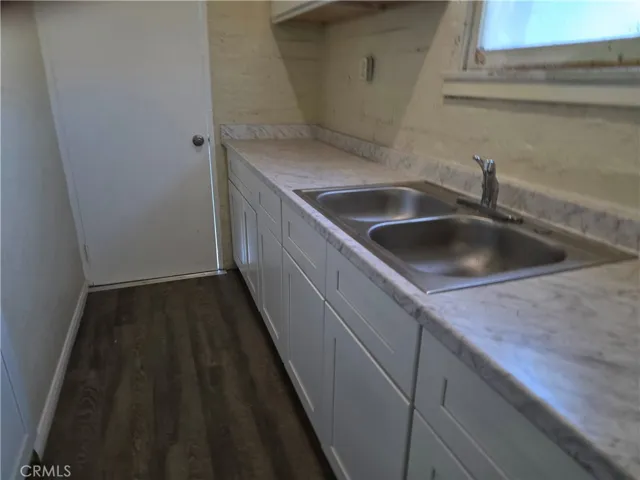 A kitchen