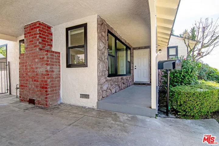 414 University Avenue, Burbank, California 91504 — photo 4