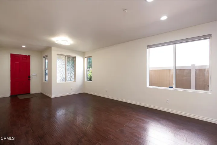778 Entrada Dr