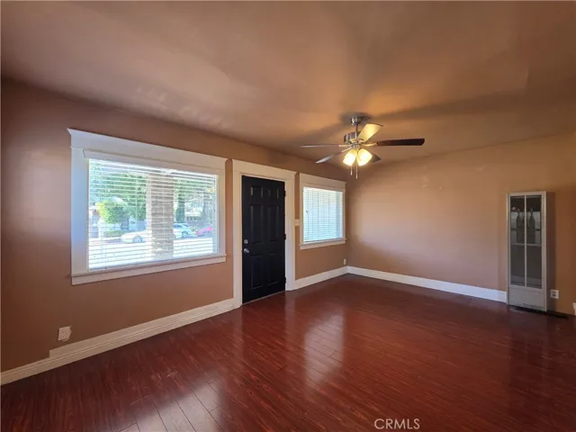 1176 N Park Avenue, Pomona, California 91768 — photo 4