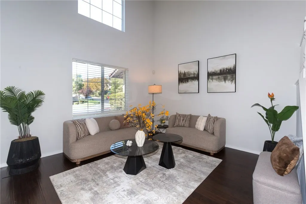 high ceiling living room high ceiling living room