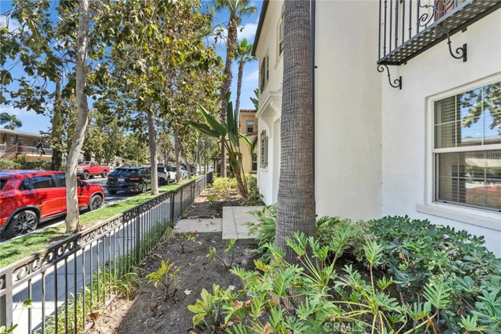 412 E Santa Ana, Anaheim, California 92805 — photo 4