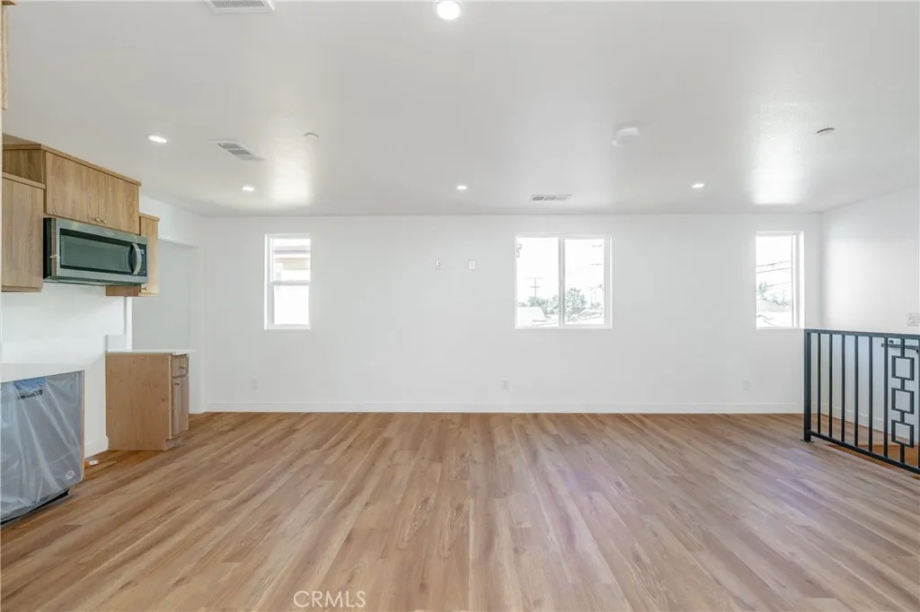 1187 E 59th Place, Los Angeles, California 90001 — photo 5