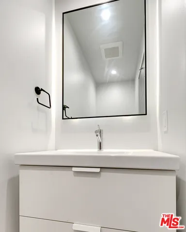 3602 Dunn Drive 5, Los Angeles, California 90034 — photo 5