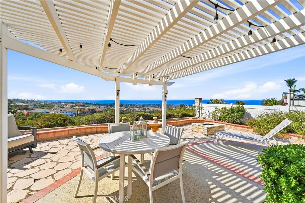 Fabulous ocean, canyon and city light views! Fabulous ocean, canyon and city light views!