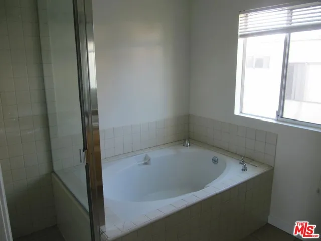 1327 14th Street 5, Santa Monica, California 90404 — photo 5