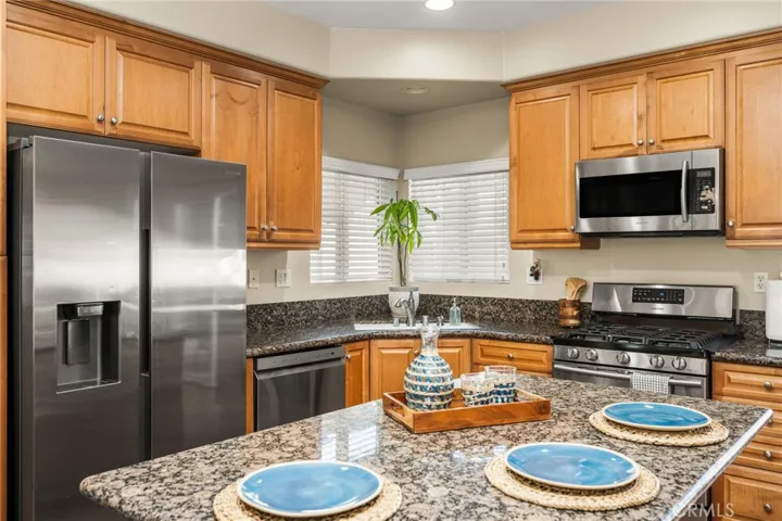 5913 Cypress Point, Long Beach, California 90808 — photo 5