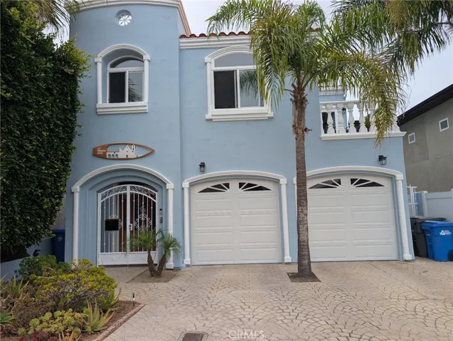 Front exterior of 412 Miramar Drive.