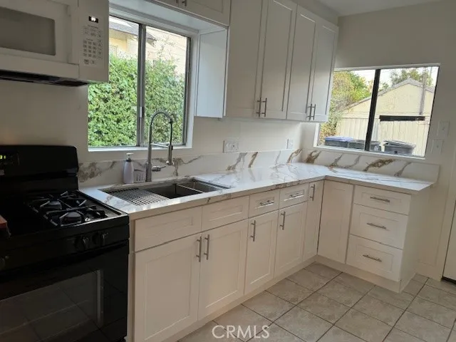 430 Ivy, Glendale, California 91204 — photo 5
