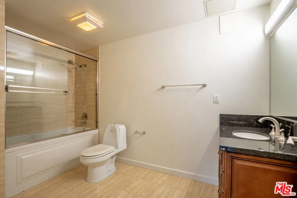 1037 S Fedora Street 401, Los Angeles, California 90006 — photo 5