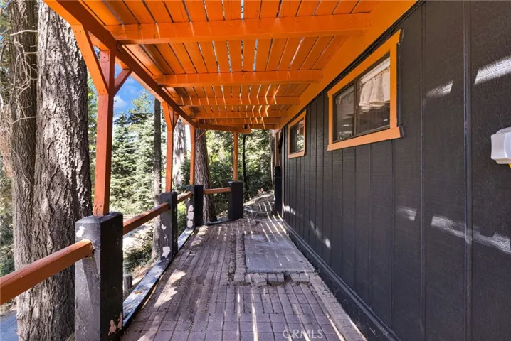 739 Lake, Lake Arrowhead, California 92385 — photo 5