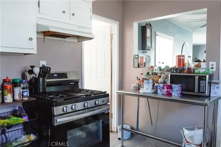 1497 Kendall Drive, San Bernardino, California 92407 — photo 4