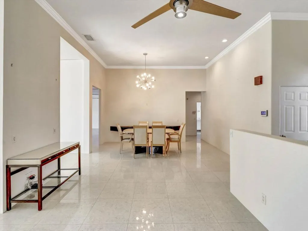 21-78515 Avenida Ultimo-21 21-78515 Avenida Ultimo-21