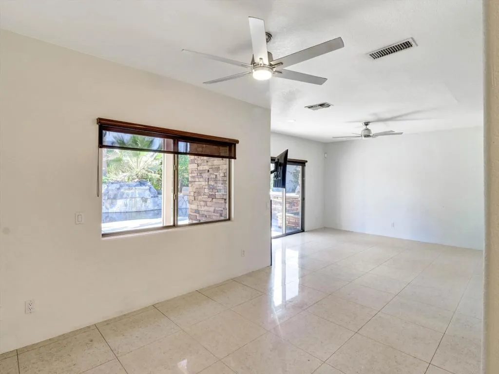 25-78515 Avenida Ultimo-25 25-78515 Avenida Ultimo-25