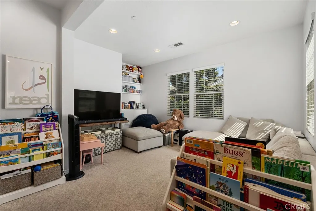 Loft Loft