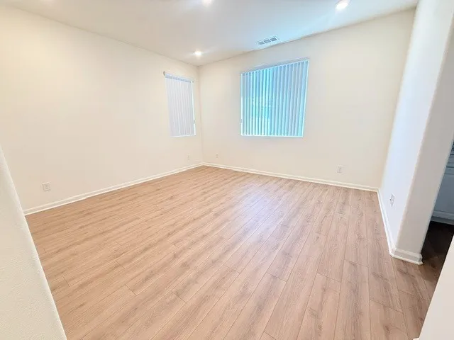 LOFT LOFT