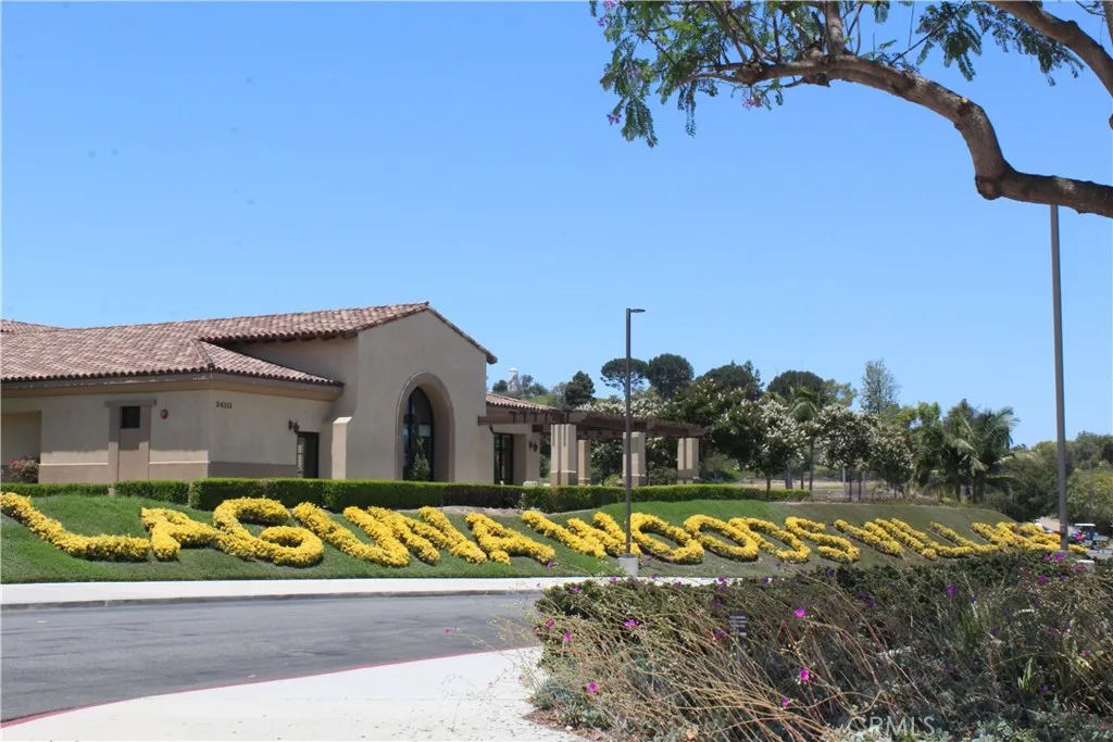 Welcome to Laguna Woods Village