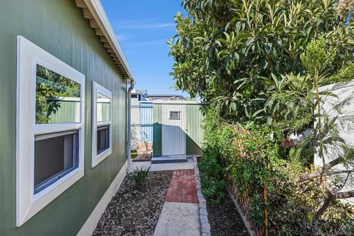 4942 1/2 Old Cliffs Rd., San Diego, California 92120 — photo 4