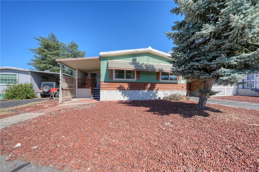 5890 E Hwy 20 50