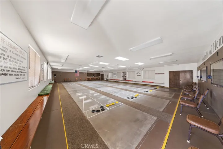 Clubhouse Shuffleboard