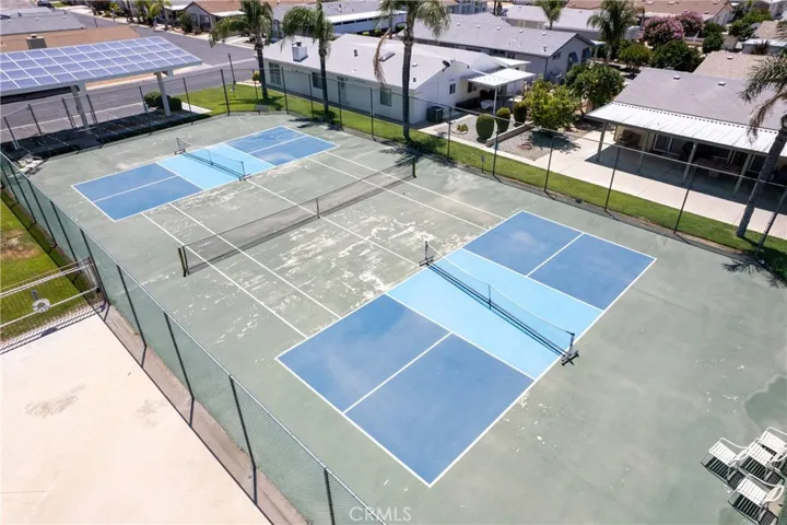 Clubhouse Pickleball Courts