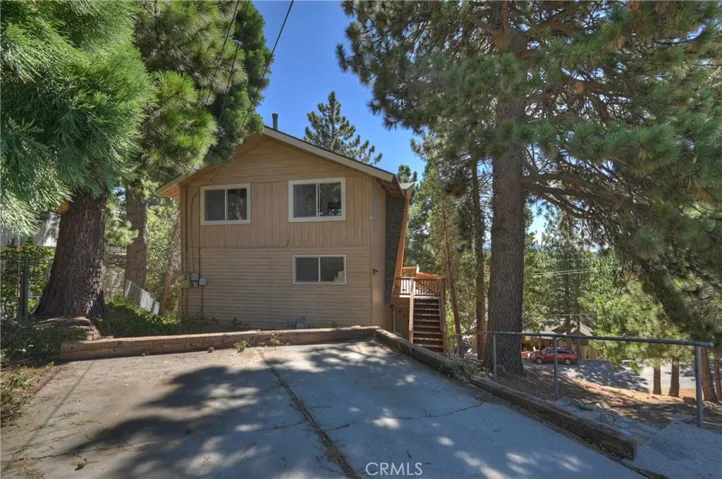 1753 Nob Hill Drive, Running Springs, California 92382 — photo 4
