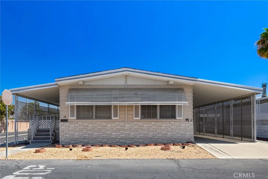 1525 W Oakland Ave