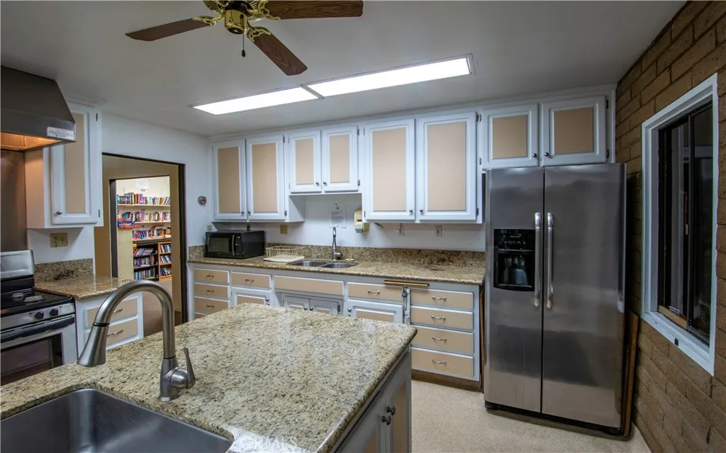 Clubhouse Kitchen Clubhouse Kitchen