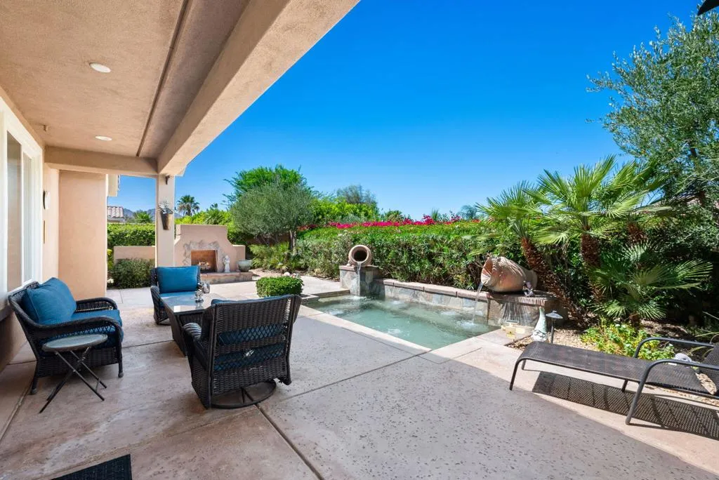 14-web-or-mls-JMRedRock_OPMG_0626_014 14-web-or-mls-JMRedRock_OPMG_0626_014