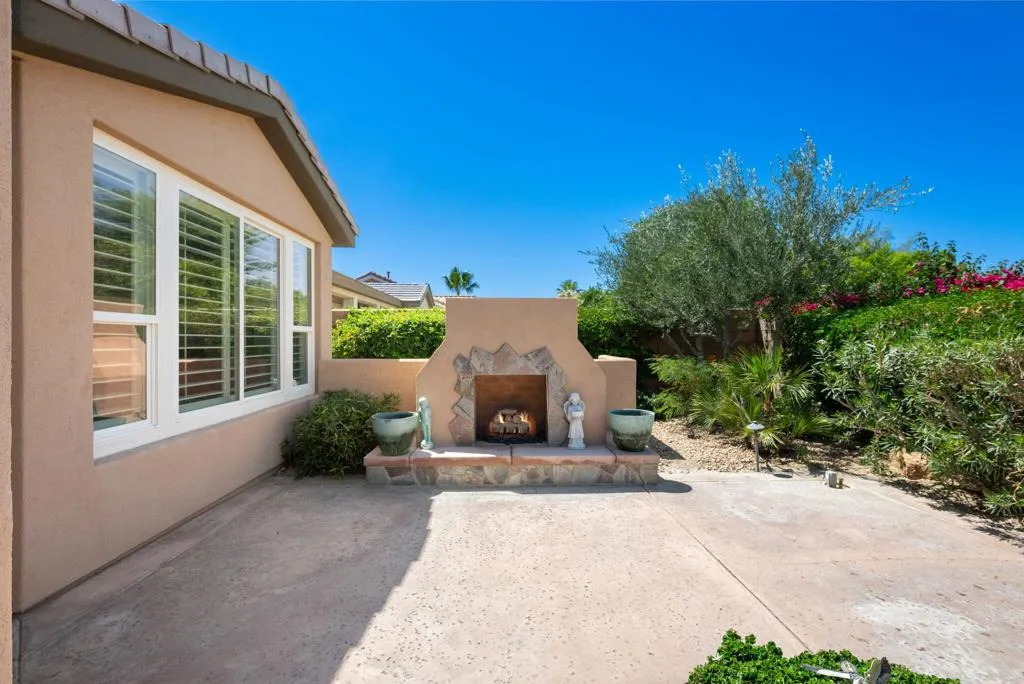 18-web-or-mls-JMRedRock_OPMG_0626_018 18-web-or-mls-JMRedRock_OPMG_0626_018