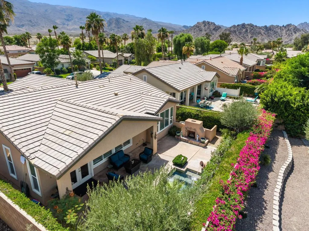 9-web-or-mls-JMRedRock_OPMG_0626_009 9-web-or-mls-JMRedRock_OPMG_0626_009