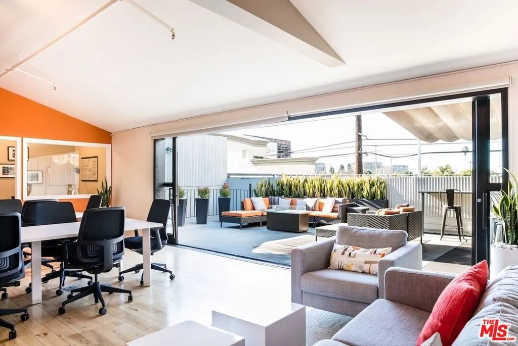 2536 Lincoln Boulevard, Los Angeles, California 90291 — photo 4