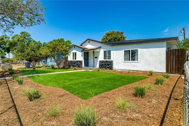 311 E Cummings Lane, Long Beach, California 90805 — photo 4