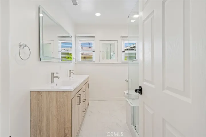 double sink bathroom