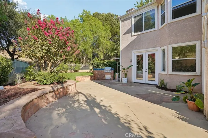 Beautiful outdoor kitchen, perfect for entertaining, dining, and enjoying the outdoors.