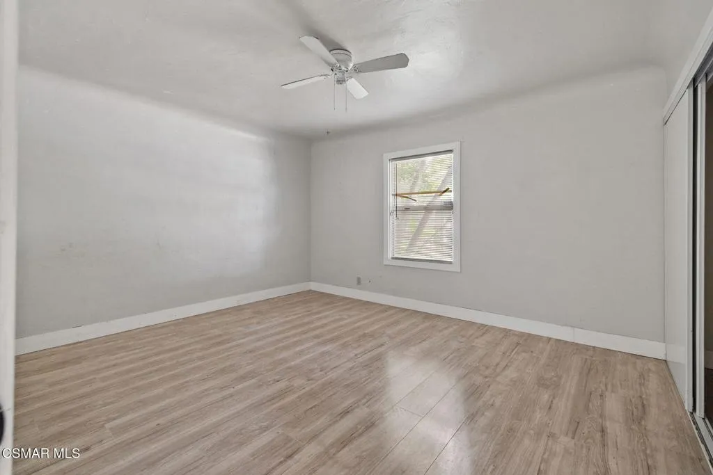 TBedroom2a TBedroom2a
