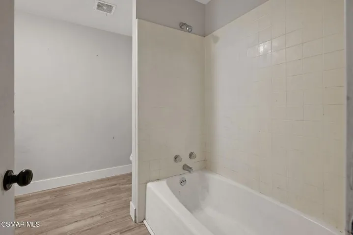 TBathroom1