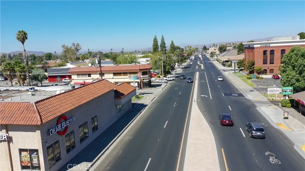 1927 E Florida, Hemet, California 92544 — photo 5