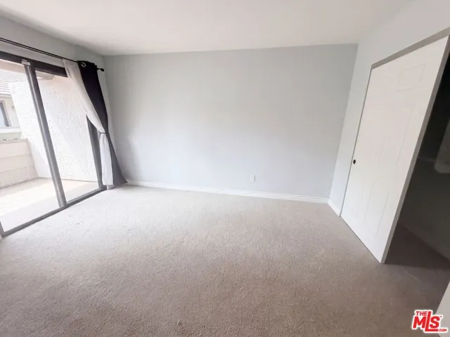 68 Maegan Place 4, Thousand Oaks, California 91362 — photo 4