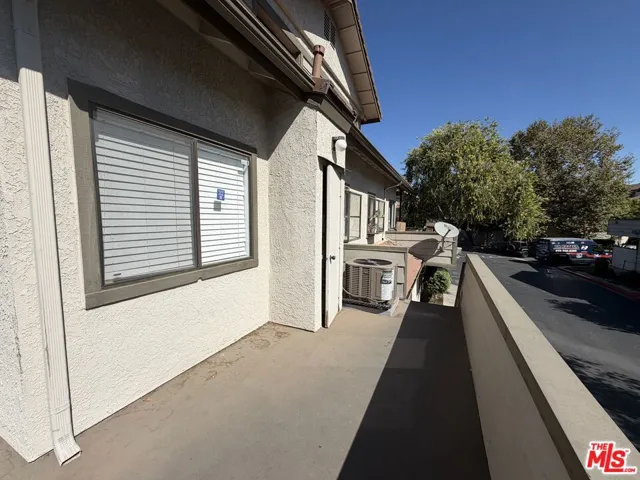 68 Maegan Place 4, Thousand Oaks, California 91362 — photo 5
