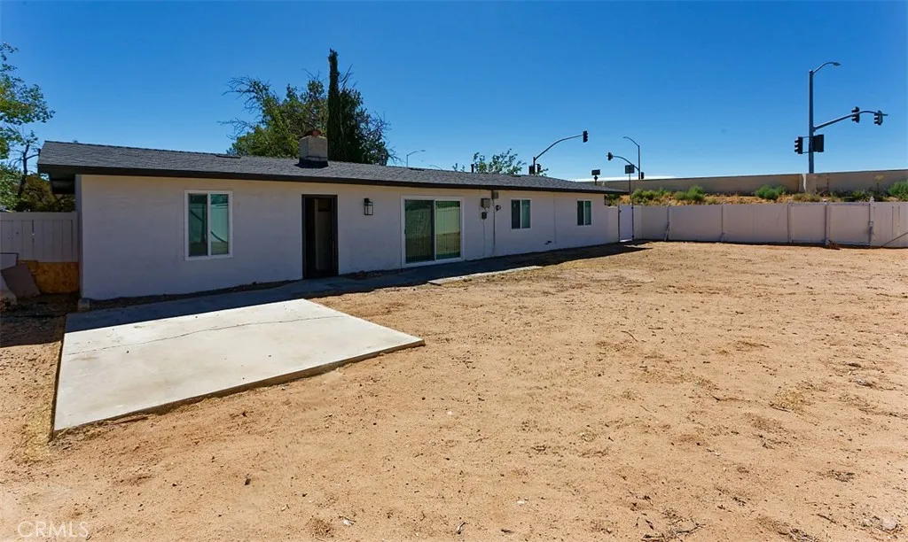 14912 Condor, Victorville, California 92394 — photo 5