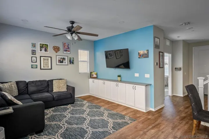 13642 Gray Hawk Way, Valley Center, California 92082 — photo 4